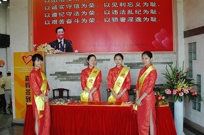 深圳卓亞燈光音響演出公司 一站式禮儀慶典服務(wù)的專業(yè)之選